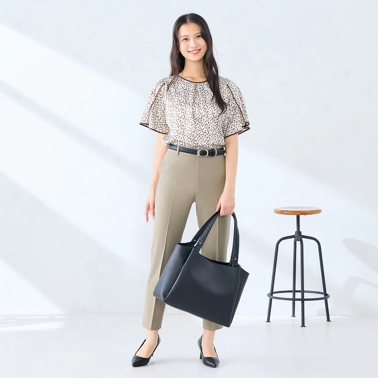 BALLERINA Cool Touch Tapered Pants - Beige - Image 4