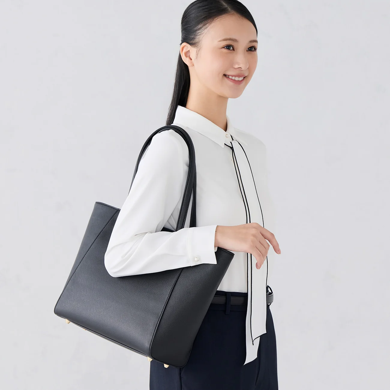 3-Way Tote Bag with Detachable Cover - Black - Image 4
