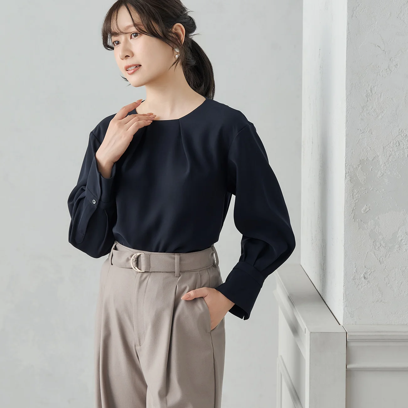 Blouse With Detachable Accessories - Image 2