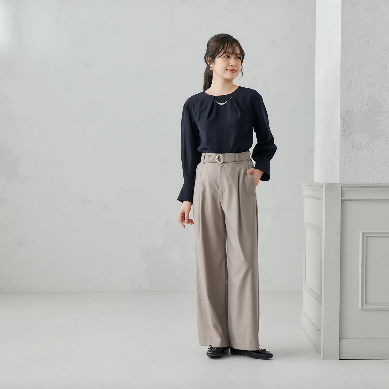 Blouse With Detachable Accessories - Image 3