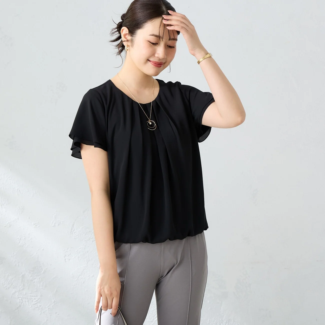 UV Protection Tucked Short Sleeve Blouse - Image 20