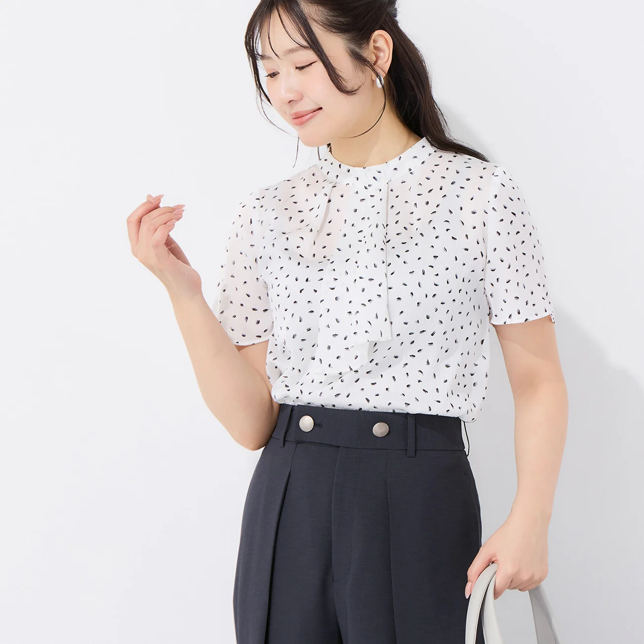Cool Touch Printed Short Sleeve Blouse - Image 12