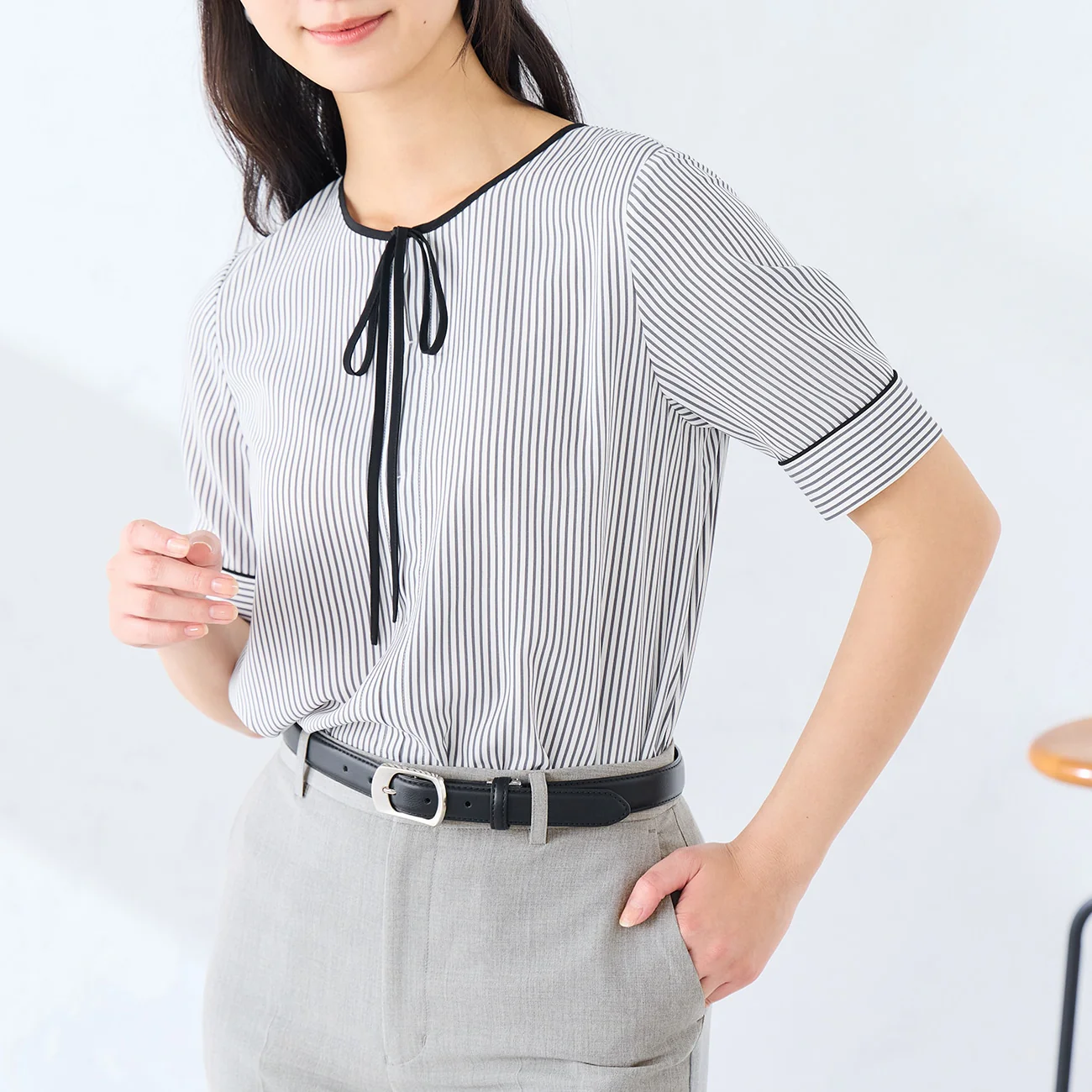 Short Sleeve Narrow Bow Tie Stripe Blouse - Image 16