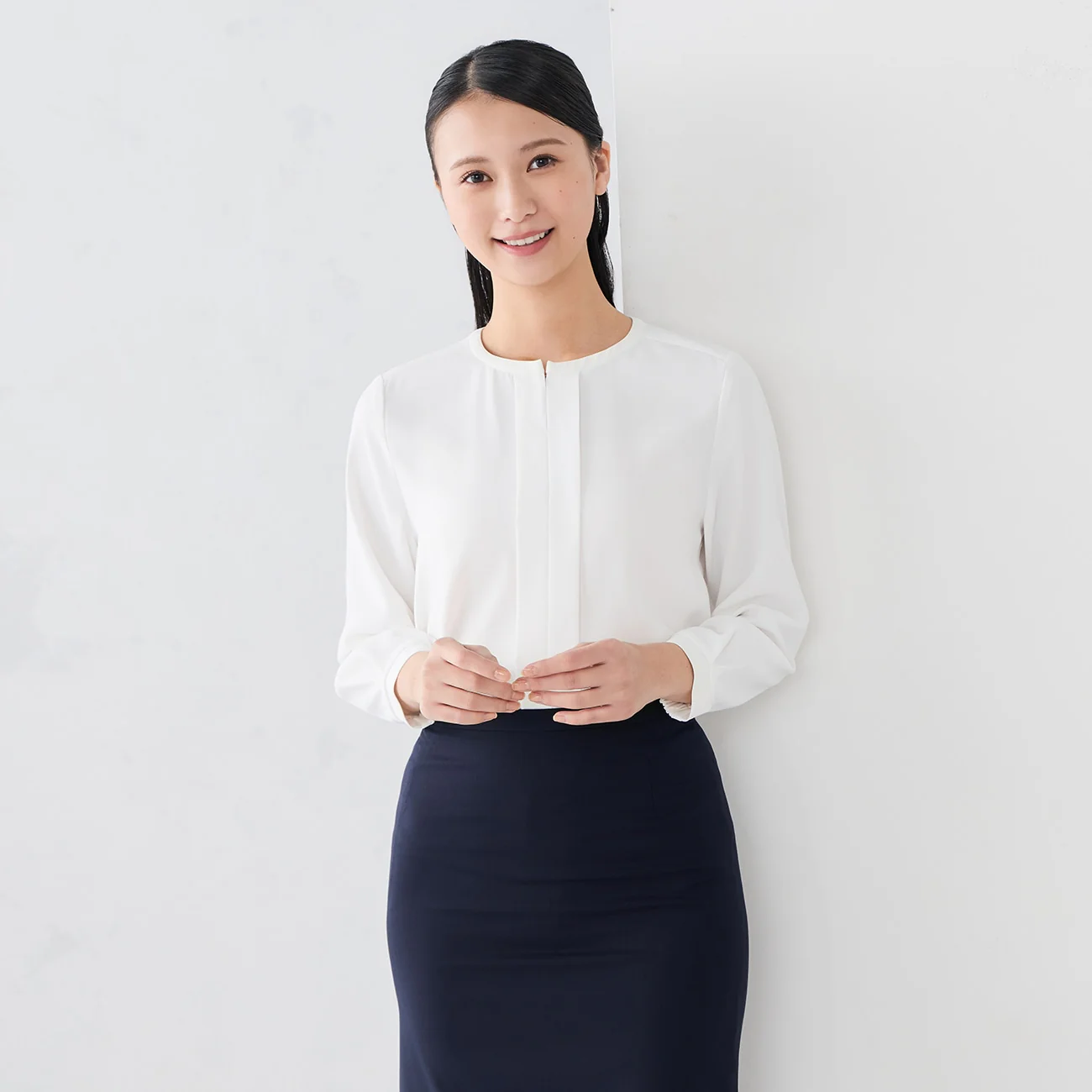 4-Way Blouse with Accessory and Ribbon - White - Image 3