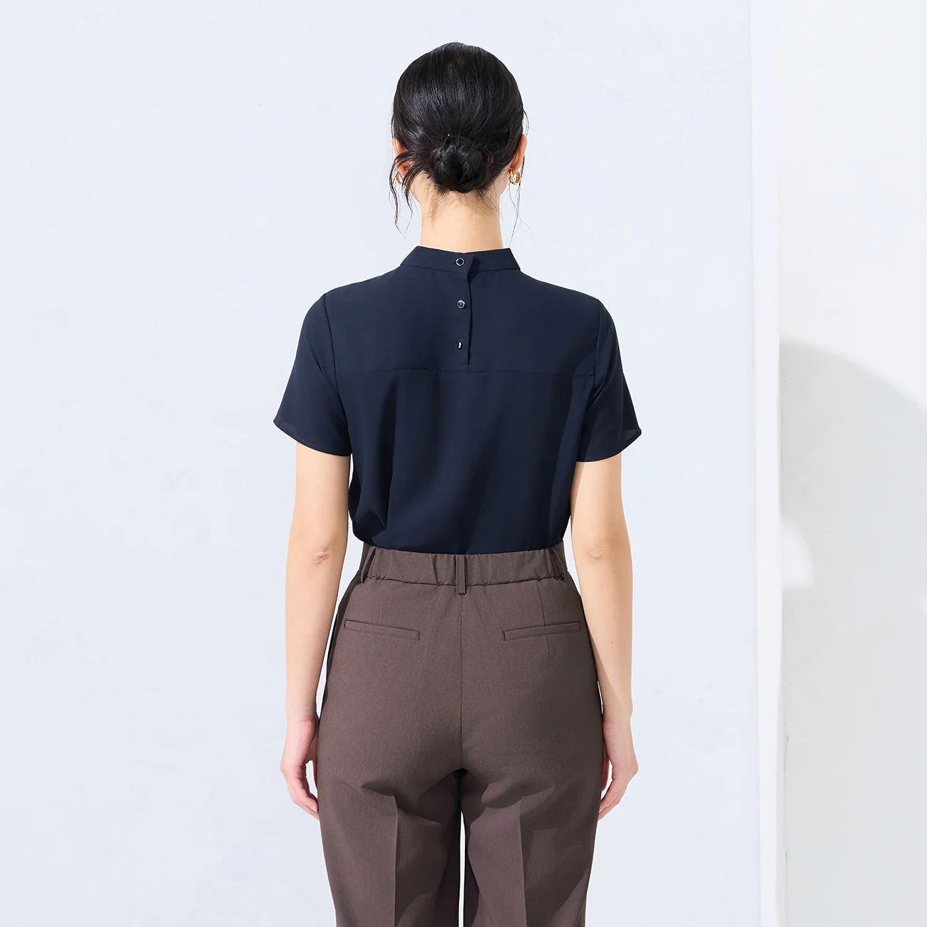 Short Sleeve Bow Tie Blouse - Image 4