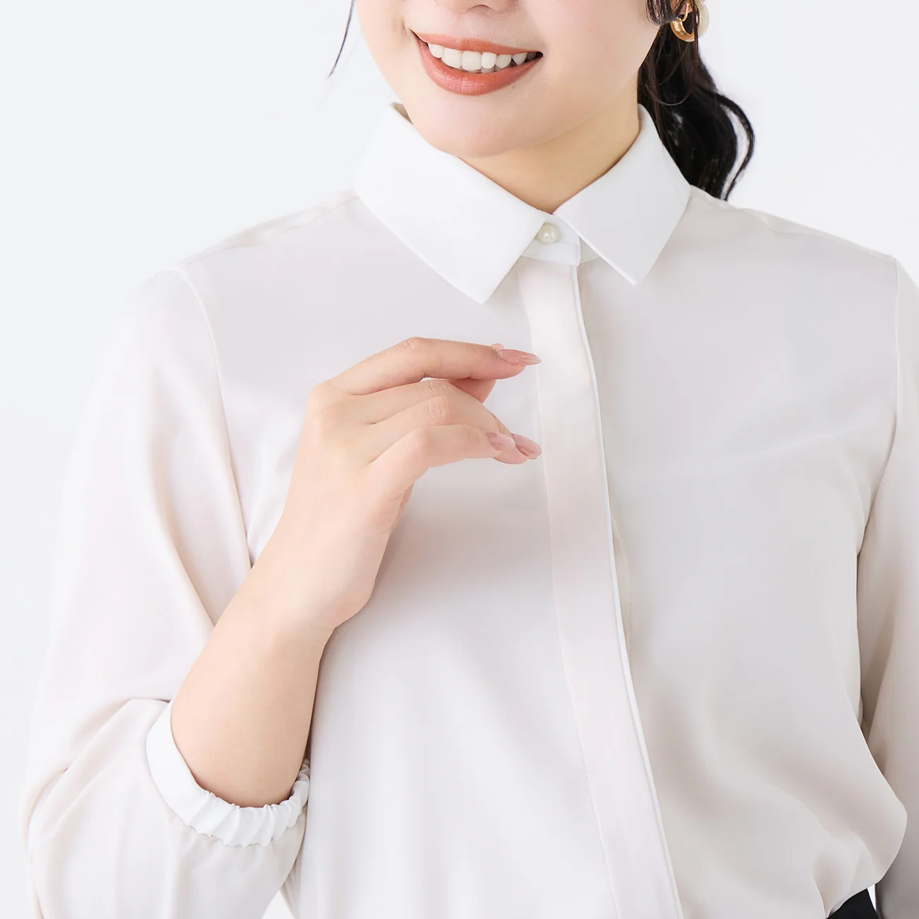 Cool Touch Stretch Point Collar Blouse - Image 5