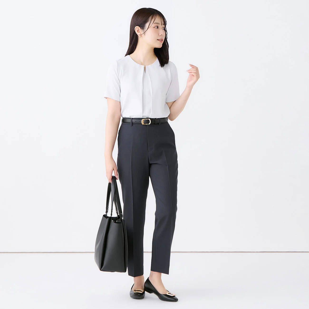 UV Protection Metal Accent Short Sleeve Blouse - Image 11