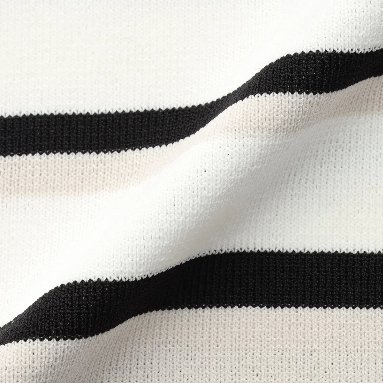 Washable Cool Touch Striped Short Sleeve Knit Top - Image 18