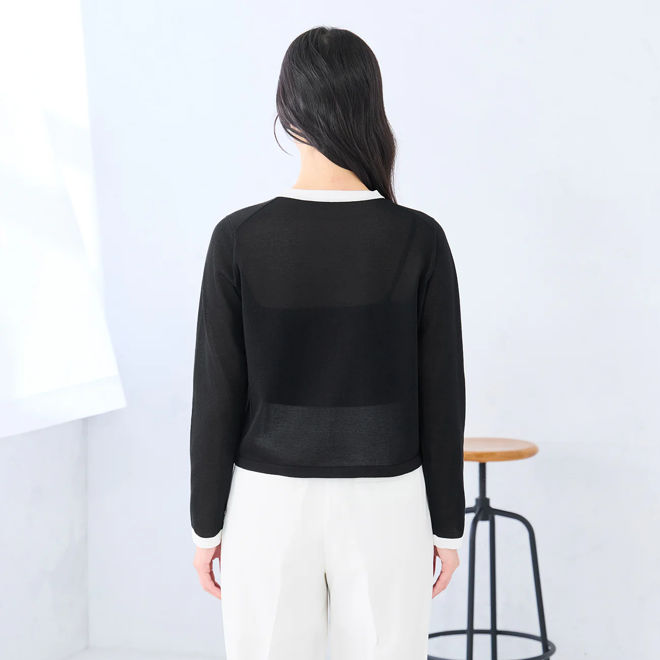 Contrast Sheer Knit Jacket - Image 17