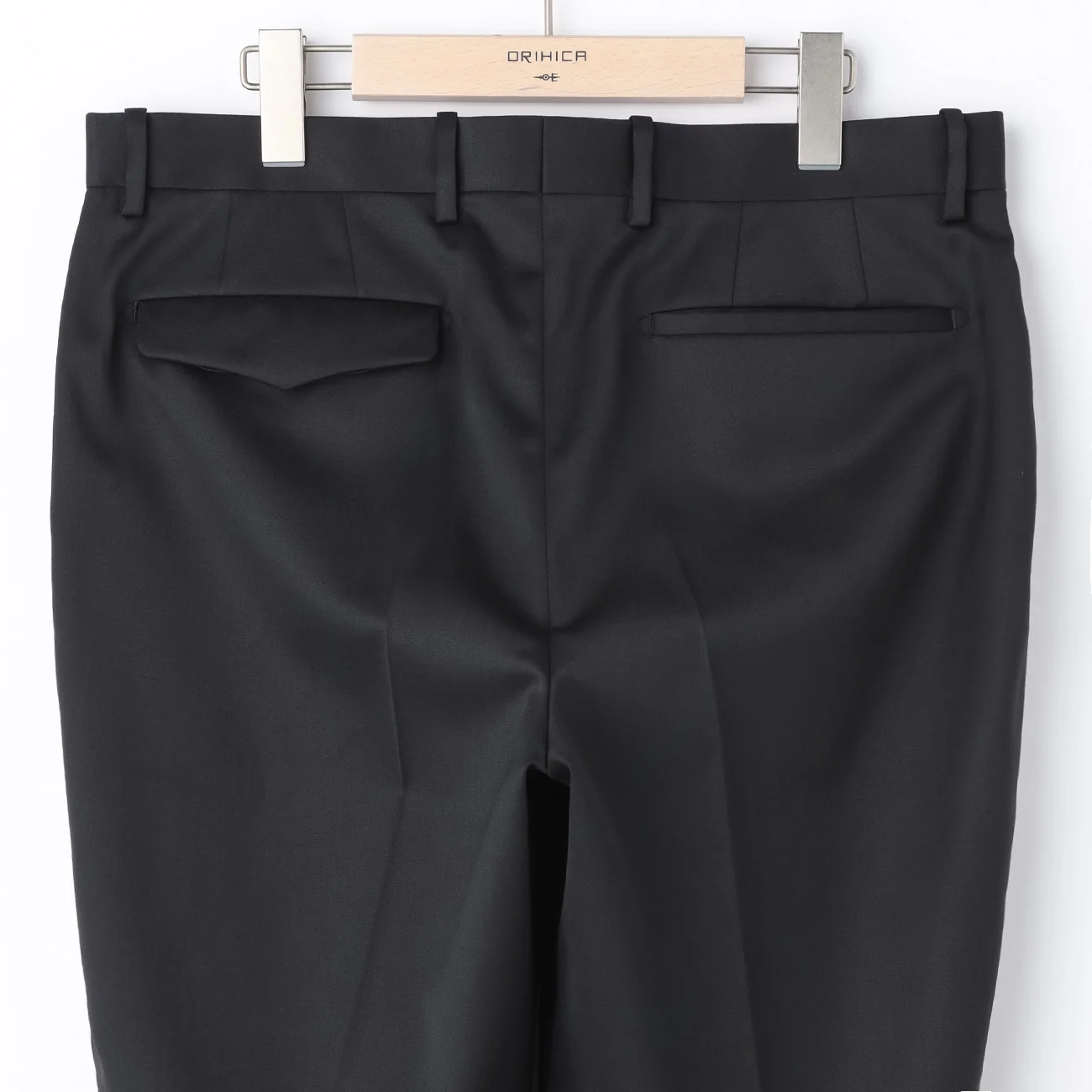 Lustrous Wool Blend Suit with Side Adjuster - Black - Image 10