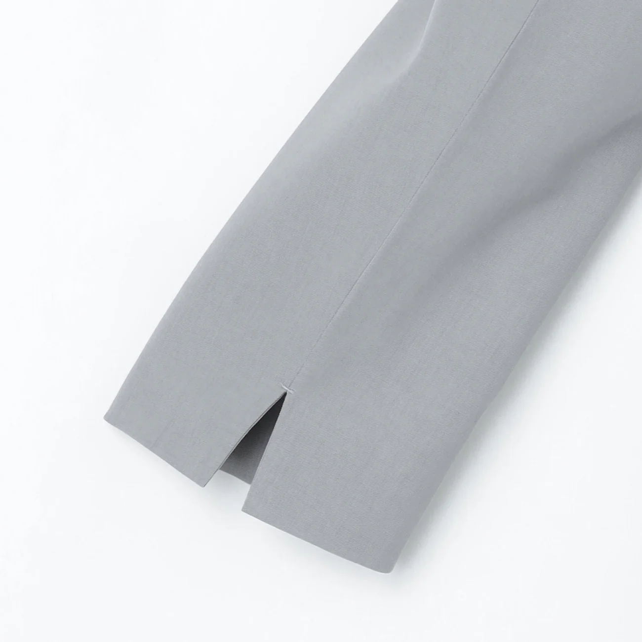 THE THIRD SUITS Washable Cool Touch Cropped Sleeve Long Jacket - Light Gray - Image 12
