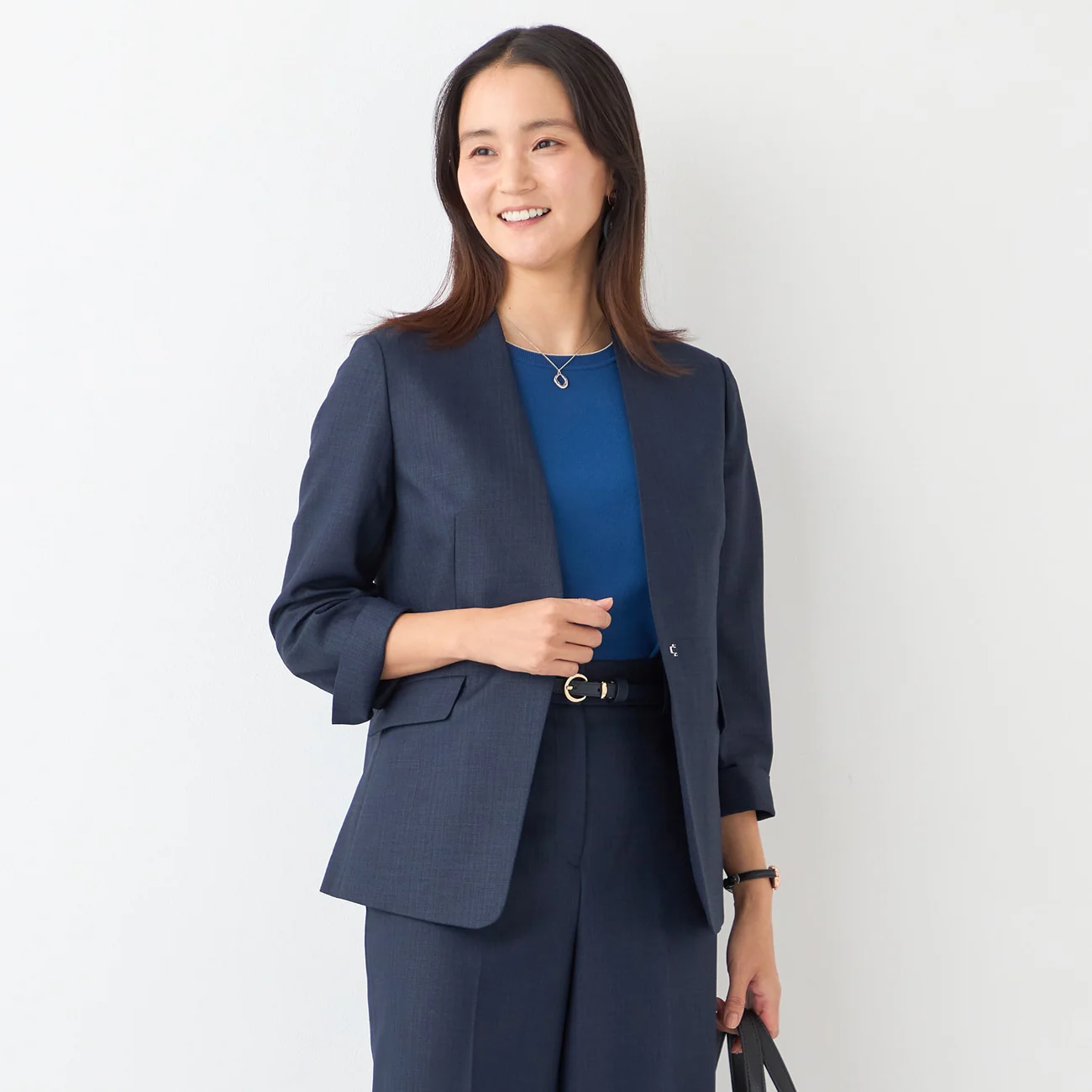 THE THIRD SUITS Linen-Like Cropped Sleeve Collarless Jacket - Navy - Image 4