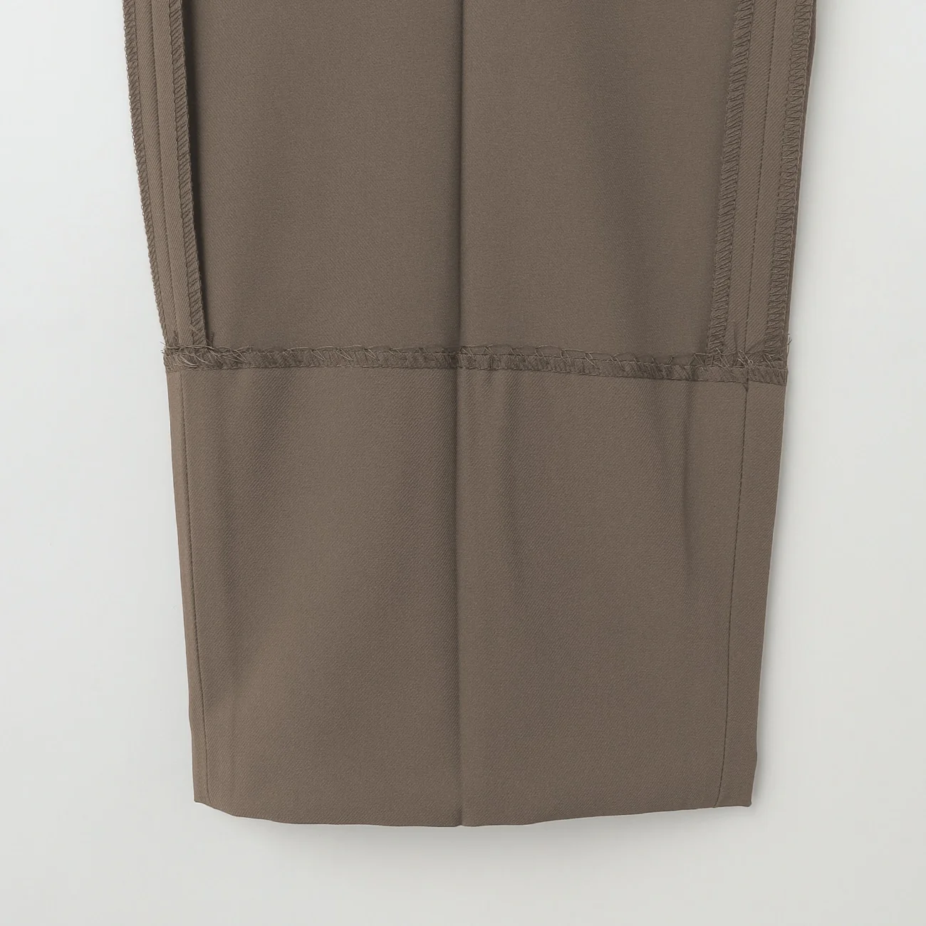 THE THIRD SUITS Water-Repellent Stretch Pants - Beige - Image 6