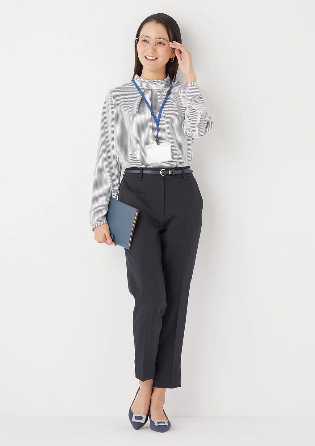 THE THIRD SUITS Cropped Pants - Navy - Image 17