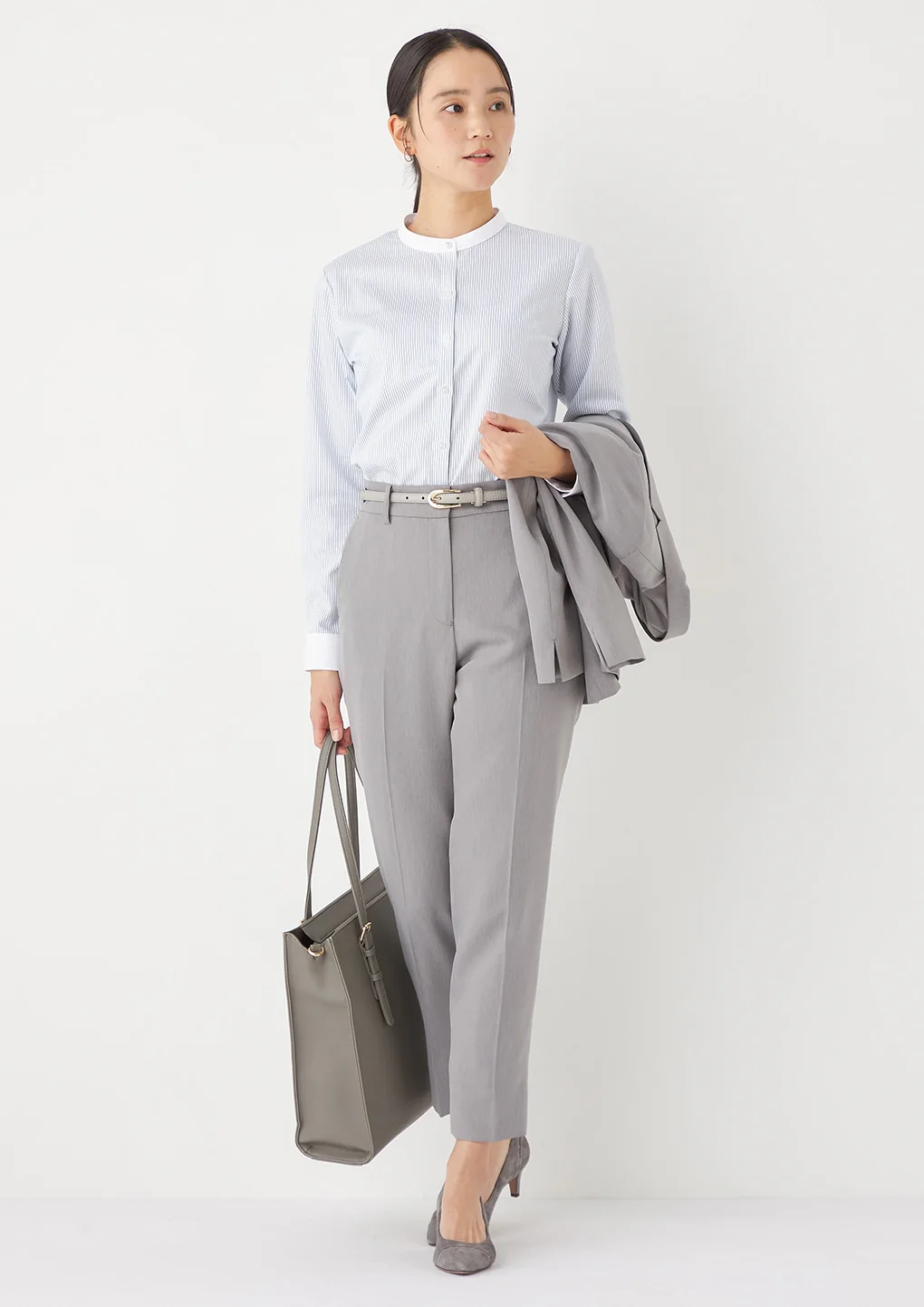 THE THIRD SUITS Cropped Pants - Light Gray - Image 16