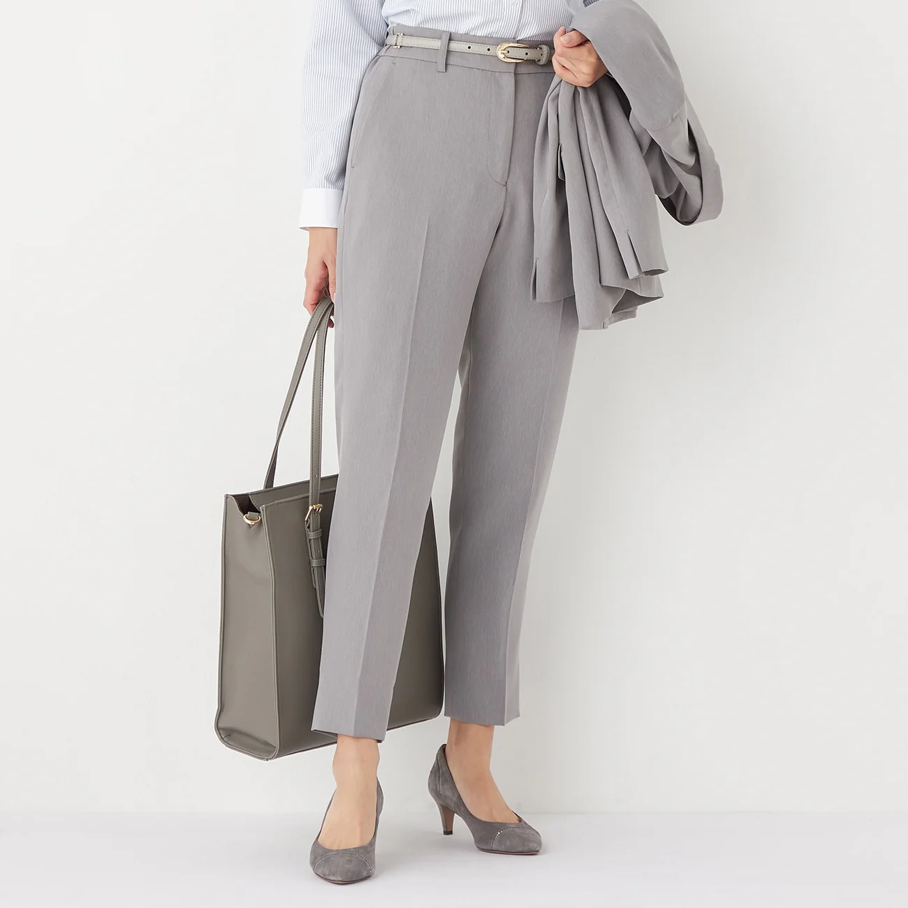 THE THIRD SUITS Cropped Pants - Light Gray - Image 3