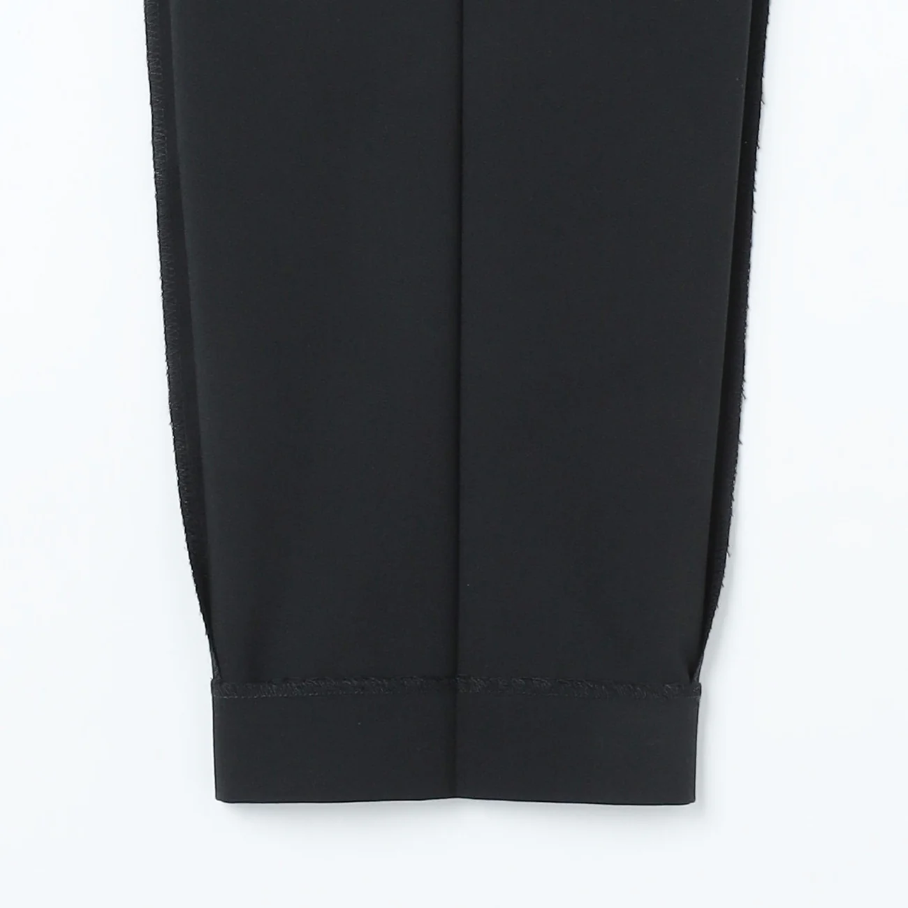 Flamingo Airy Tapered Pants - Black - Image 20
