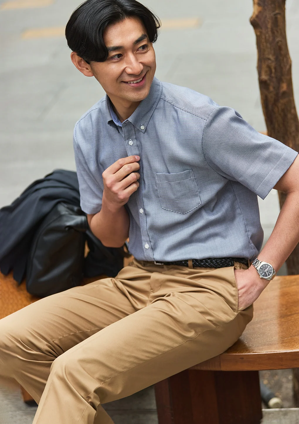 Business Casual Houndstooth Short Sleeve Button-Down Shirt - Navy - Image 6