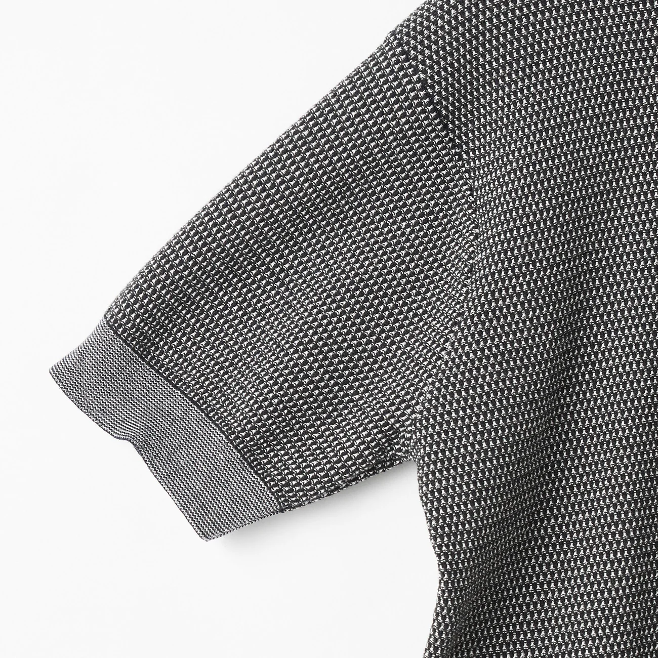 BIZ KNIT Textured Stripe Knit T-Shirt - Image 6