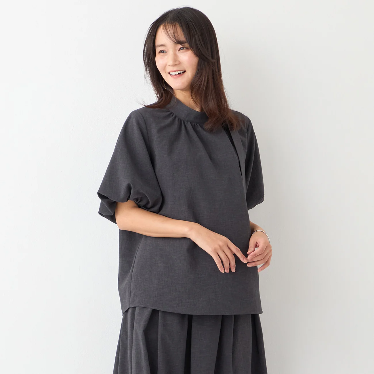 Tie-Neck Voluminous Sleeve Blouse - Image 12