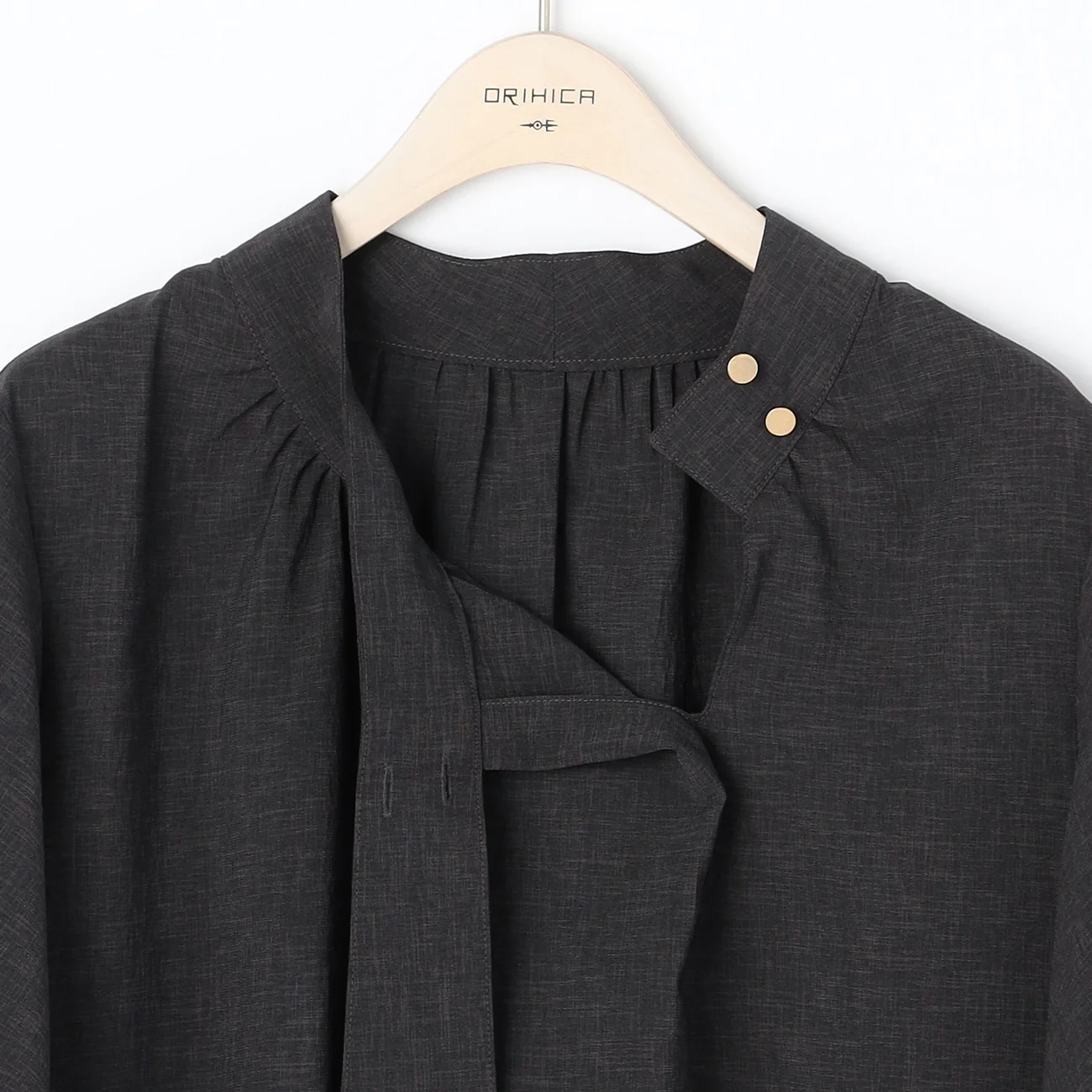 Tie-Neck Voluminous Sleeve Blouse - Image 19