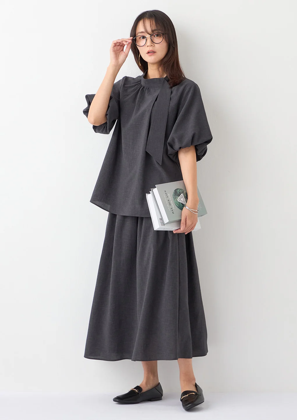 Tie-Neck Voluminous Sleeve Blouse - Image 27