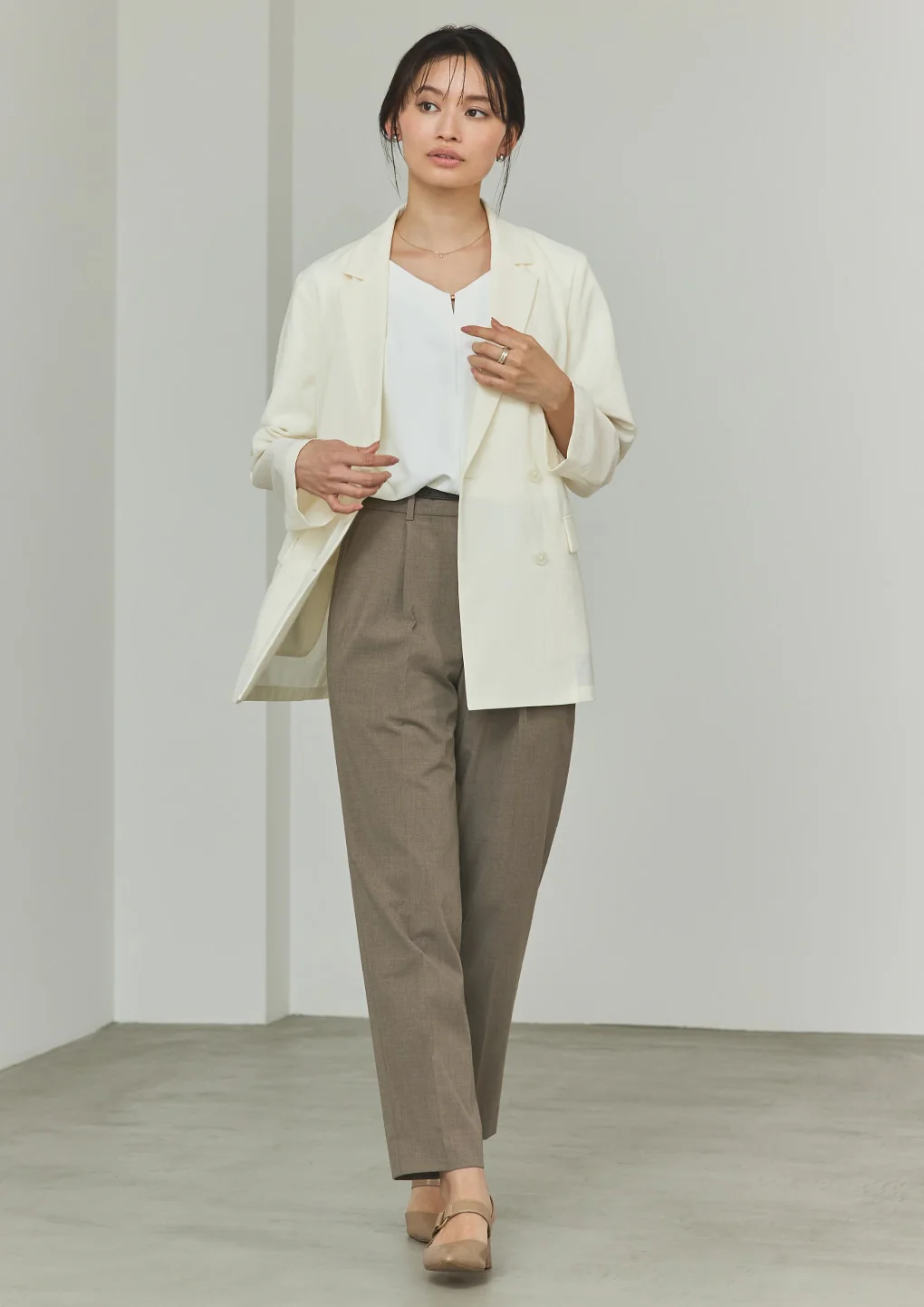 VEIL V-Neck Blouse - Image 21