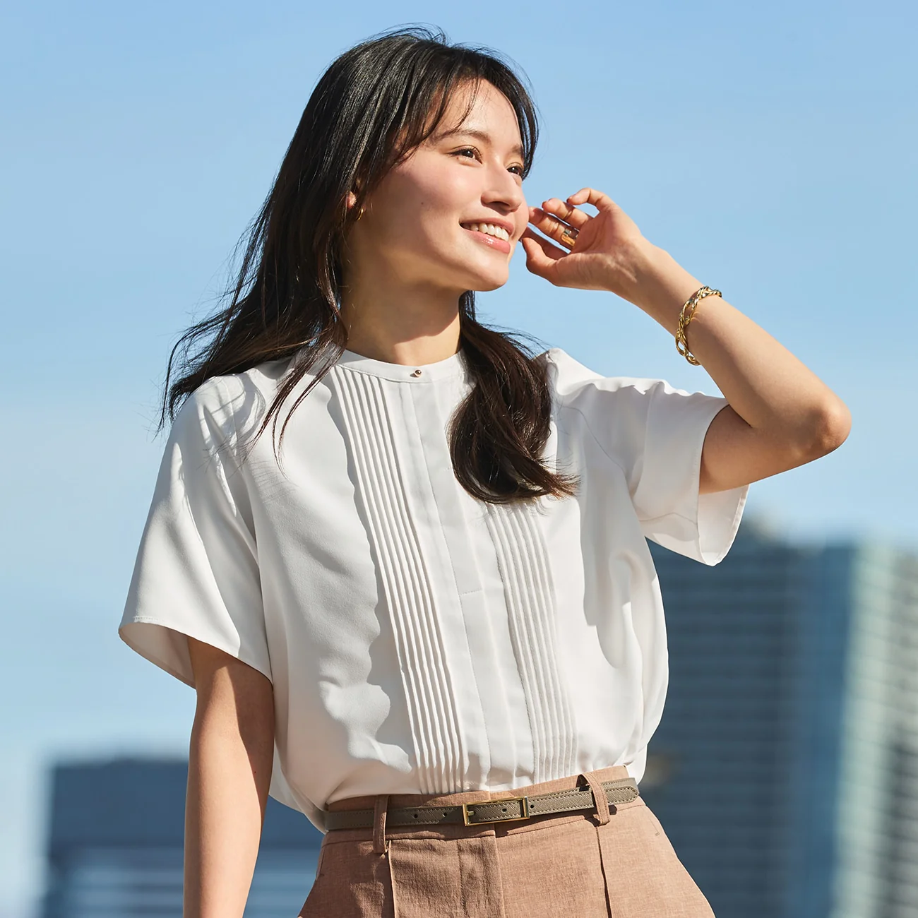 VEIL Pintuck Blouse - Image 13