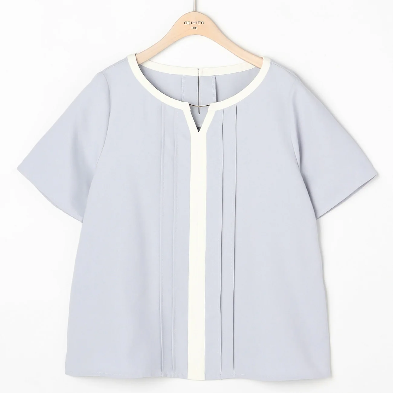 VEIL Contrast Blouse with Metal Bar - Image 10