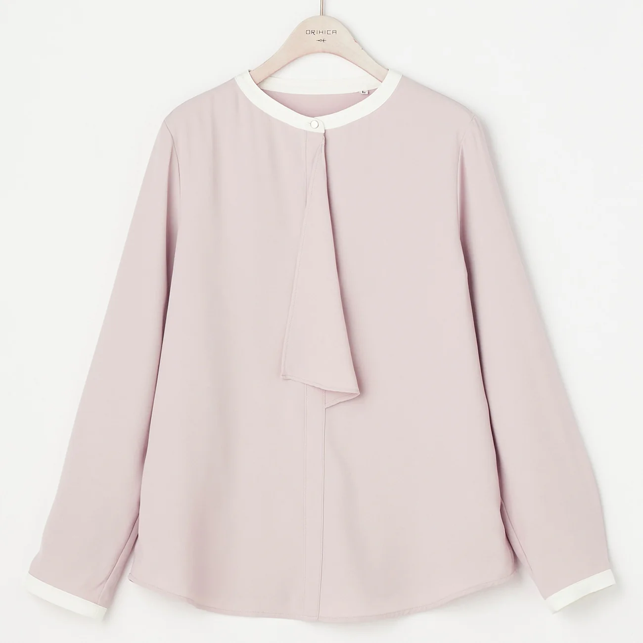 Bicolor Ruffle Bowtie Blouse - Image 7