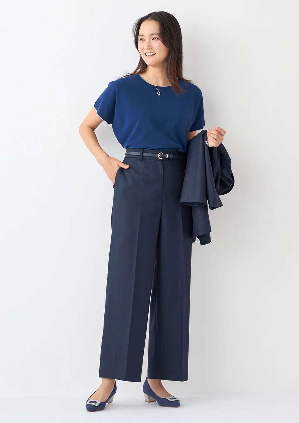 Contrast Collar Knit T-Shirt - Image 24