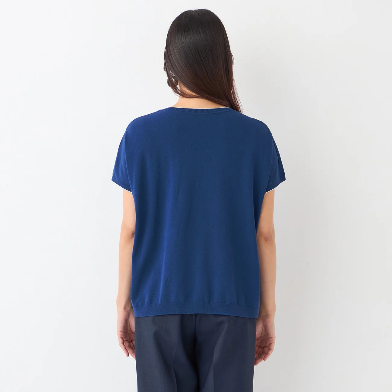 Contrast Collar Knit T-Shirt - Image 6
